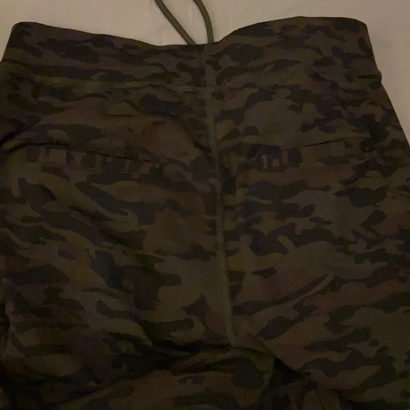 Alphalete - Picture 8 of 8